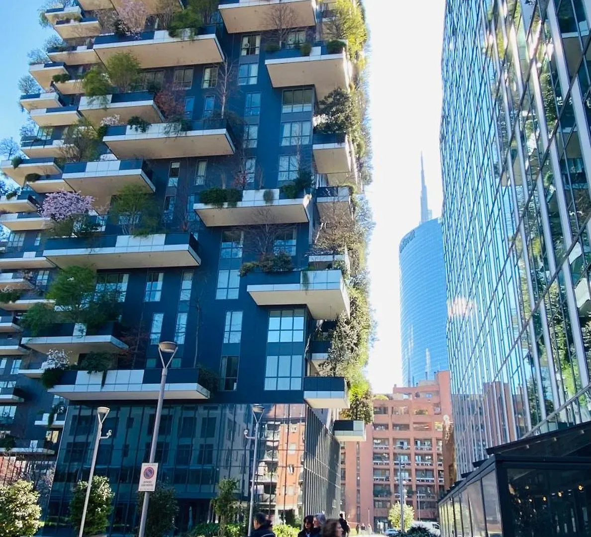 Isola Bosco Verticale Милан Апартаменты